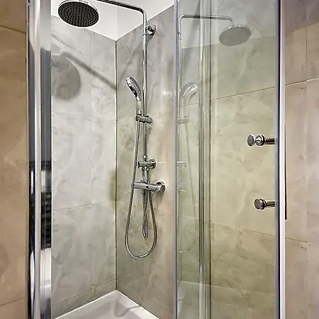 מלון דירות Emi Luxury פולה