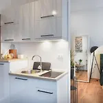 아파트호텔 Emi Luxury 풀라